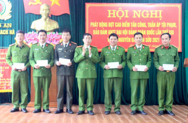Những chiến sỹ áo xanh trên mặt trận đấu tranh phòng chống tội phạm Công an huyện Thạch Hà